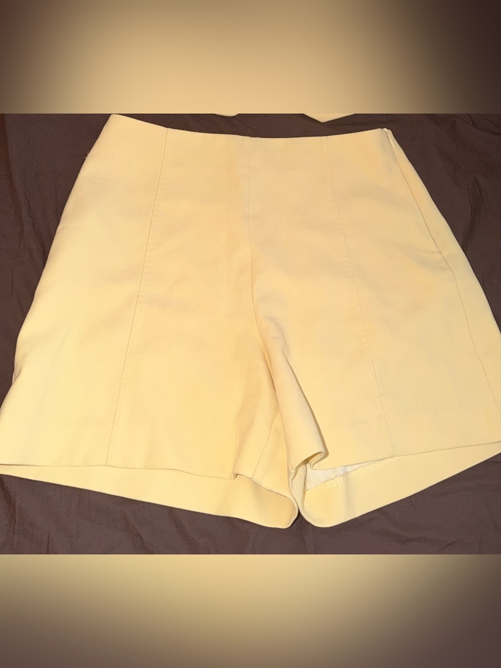 High-Waist butter yellow Women's Shorts